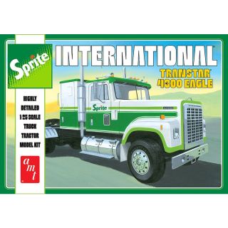 Model Plastikowy - Ciężarówka 1:25 International Transtar 4300 Eagle Sprite