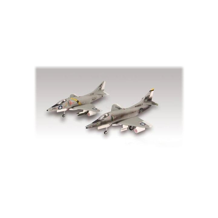 A4D Skyhawk (Douglas) – Odrzutowiec wojskowy USA 2w1 | Model plastikowy do sklejania Lindberg (skala 1:72)