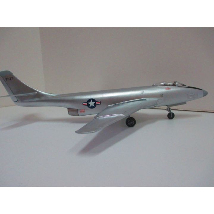 XF-88 Voodoo (McDonnell) – Odrzutowiec wojskowy USA | Model plastikowy do sklejania Lindberg (skala 1:48)