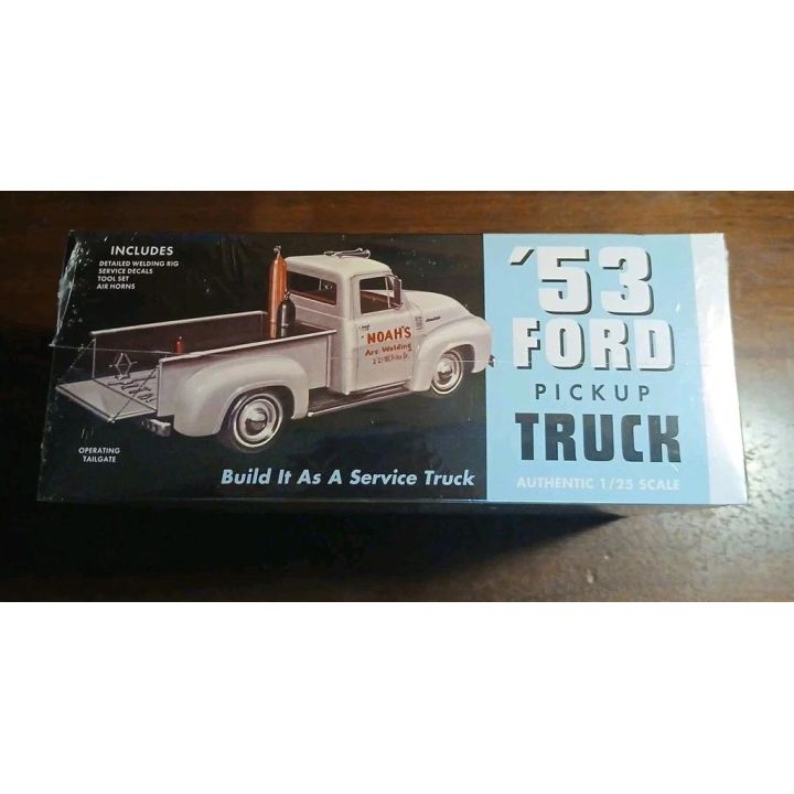 Ford Pickup 1953 – Klasyczny pickup z USA 3w1 | Model plastikowy do sklejania AMT (skala 1:25)